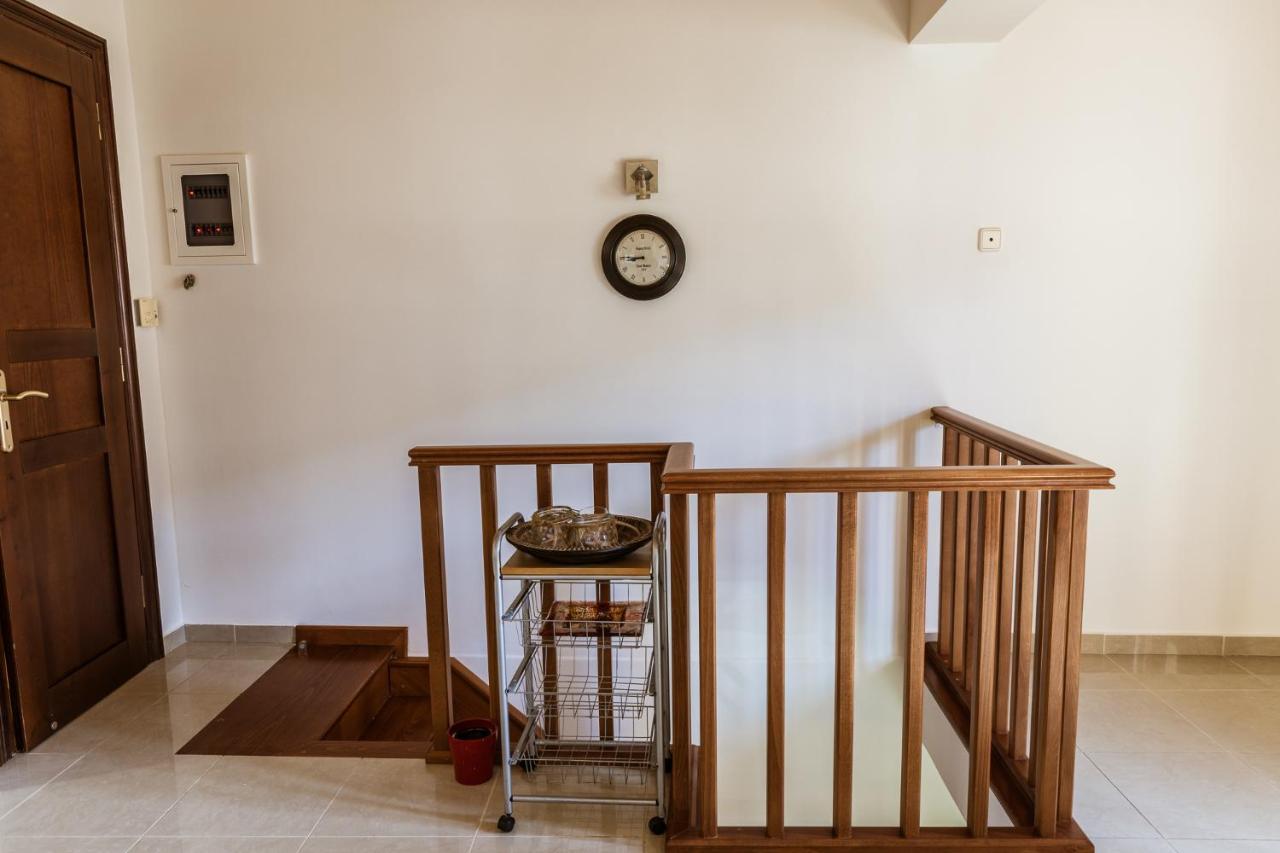 Вилла Cactus Maisonette Near Airport Порто-Рафти Экстерьер фото